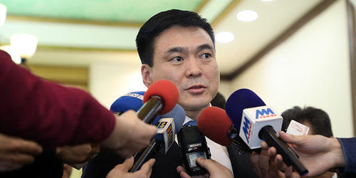 С.Амарсайхан: Төв шуудан, Хөрөнгийн бирж, Улаанбаатар зочид буудлын талбайг нийслэл буцааж авсан
